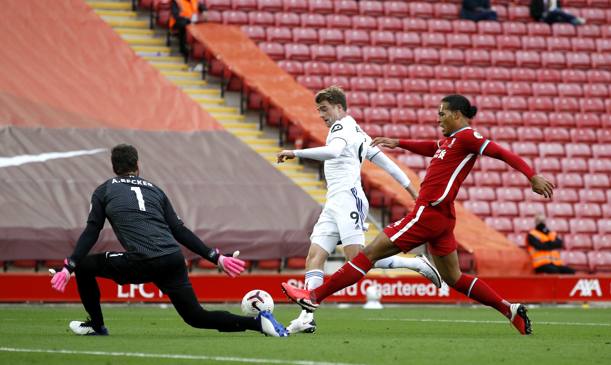 用汗水与信 用汗水与信